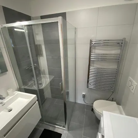 Apartament Modern In